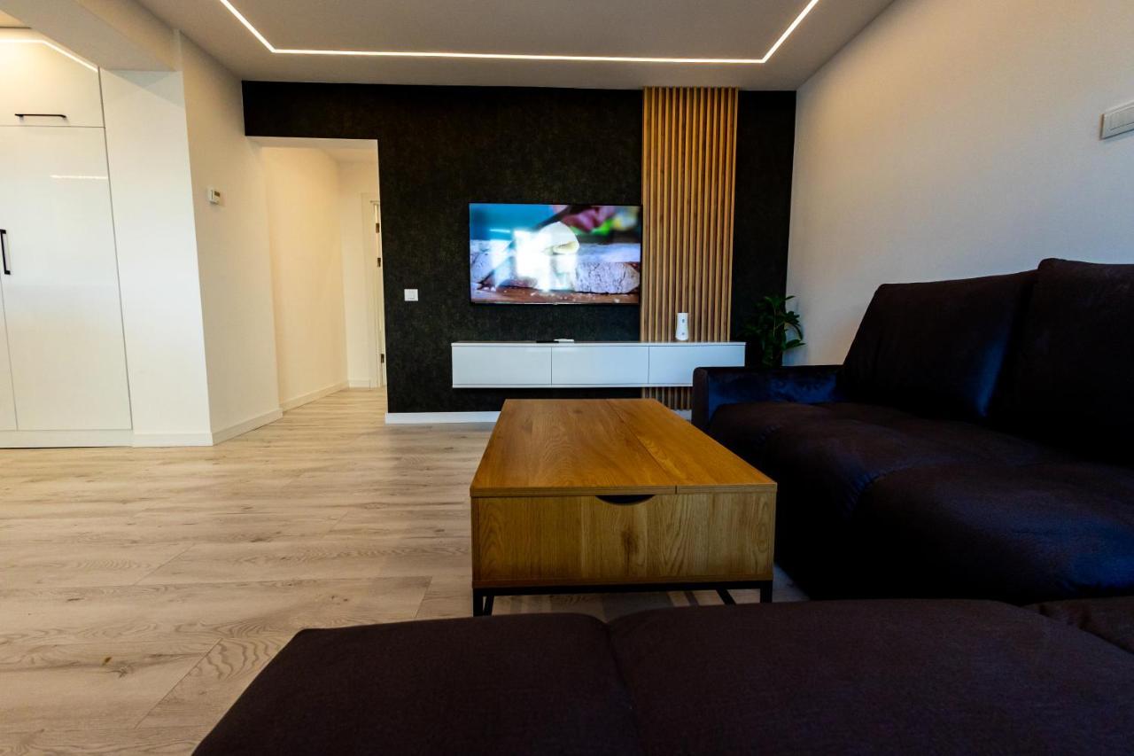Modern Premium Apartment 1 Targoviste Exterior photo